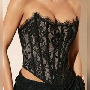 SHEIN Women's Black Lace Bandeau Corset Ren-Faire Size Medium